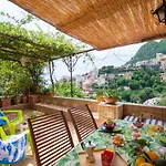 Casa La Bifora Позитано